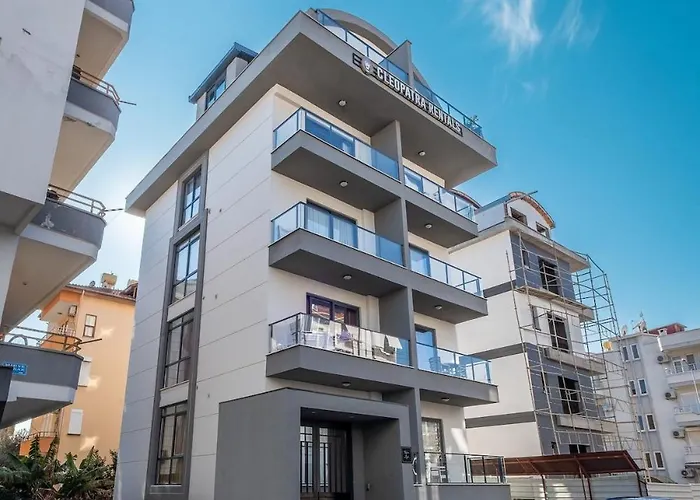 Duplex In The Heart Of Cleopatra, 200m To The אלאניה