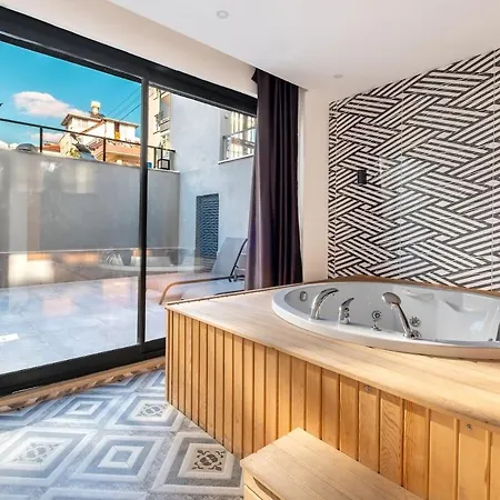 Duplex In The Heart Of Cleopatra, 200m To The Apartment *