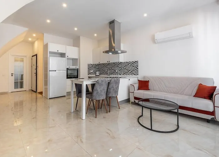 Apartament Duplex In The Heart Of Cleopatra, 200m To The *